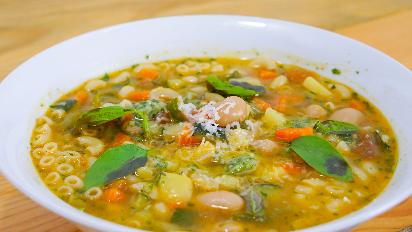 Francúzska zeleninová polievka s pestom „Soupe au Pistou“
