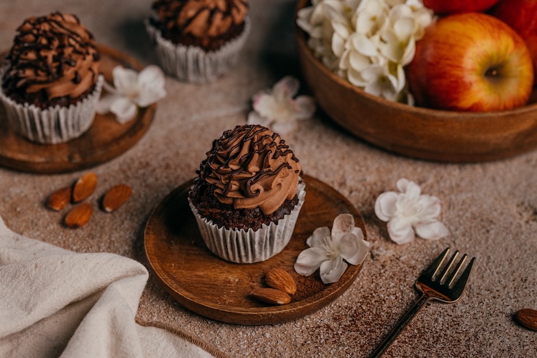 Šťavnaté perníkové muffiny s čokoládovým krémom