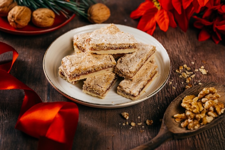 Vianočné linecké orechové tyčinky