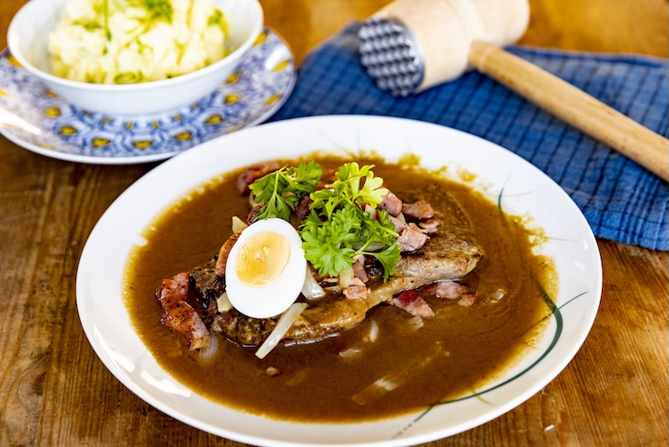 Španielsky vtáčik so štuchanými zemiakmi