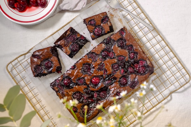Čokoládové brownies s višňami