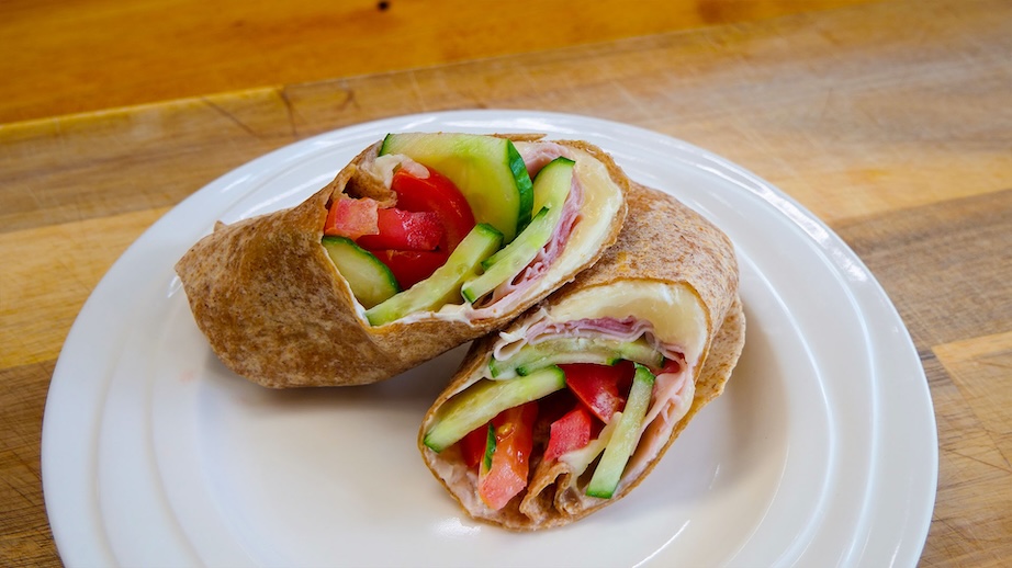 Raňajkový High Protein wrap so šunkou a syrom