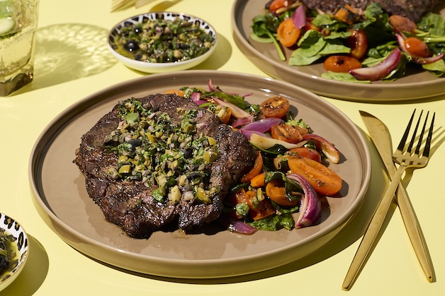 Rib Eye steak s olivovou salsou