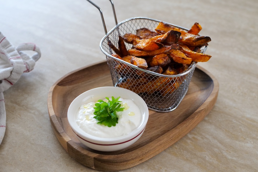 Batátové hranolky s feta dipom