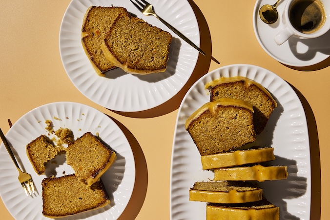 Bezlepkový tekvicový banana bread s polevou